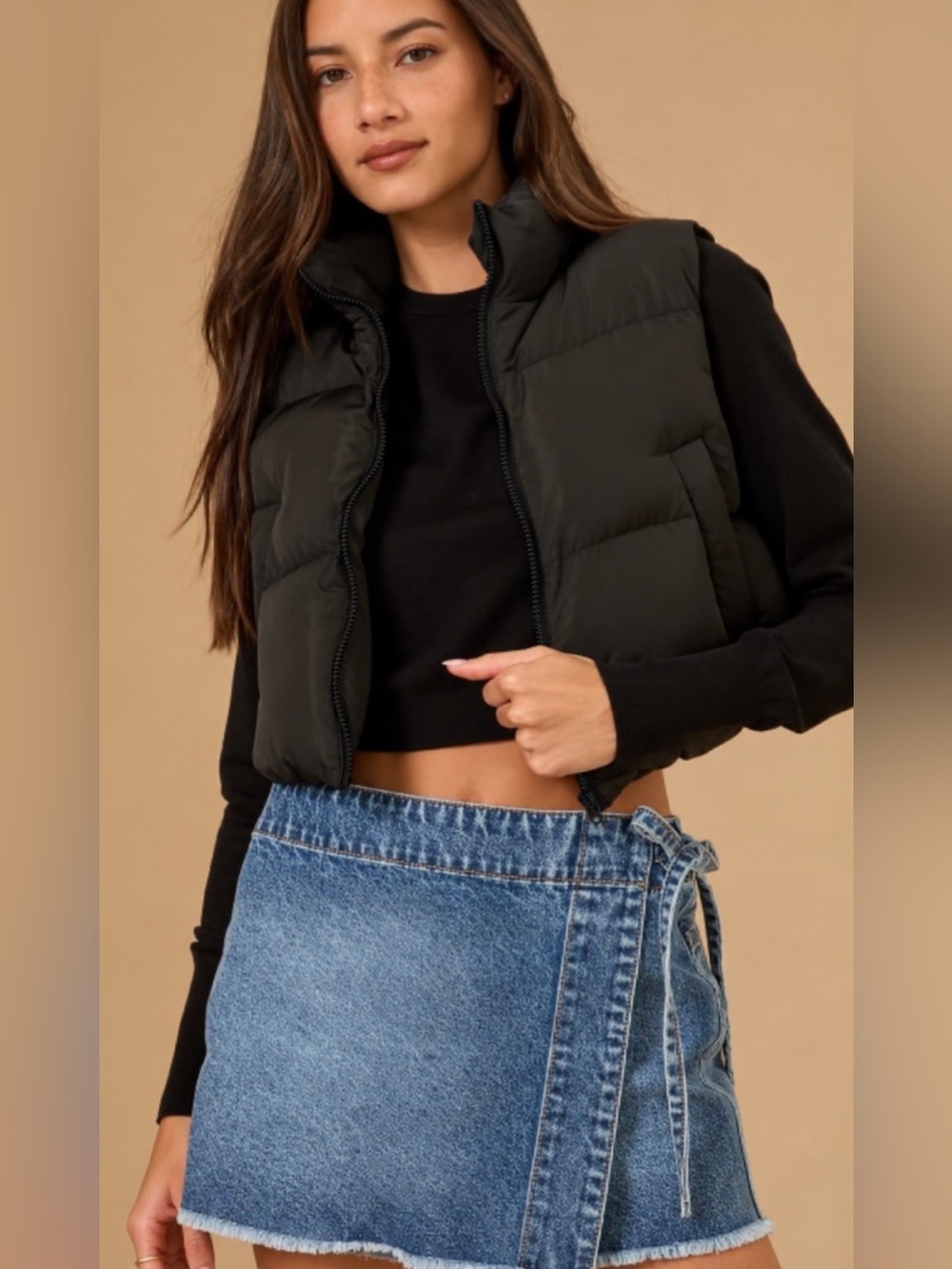 Altar’d State AS Revival Black Cropped Puffer Vest Size M Quilted Zip Athleisure